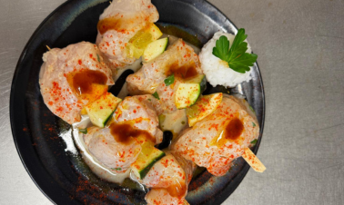 Brochettes de lotte marinées coco, gingembre et citron vert - Recette offerte par la Poissonnerie de l'Aiguillon